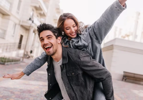 Aplicativos de relacionamento para conhecer pessoas ( Imagem: Freepik)